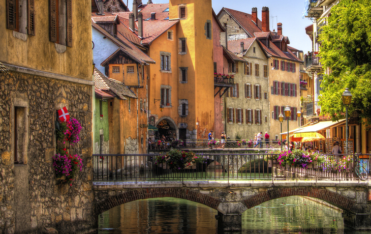Alpenstadt Annecy im Südosten Frankreichs
