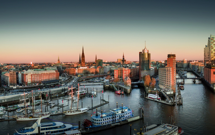 Hamburg, Elbphilharmonie und HafenCity