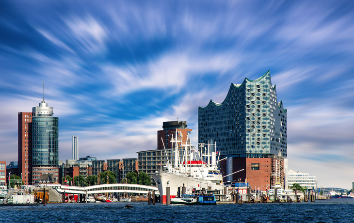 Hamburg, Elbphilharmonie und Hafen